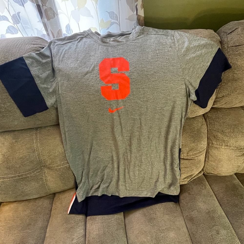 Syracuse football team issued Nike Dri-fit shirt (like new)